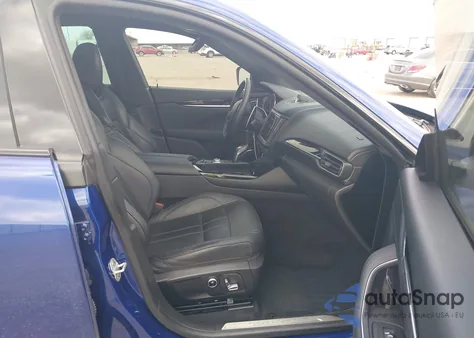 2021 Maserati Levante S Gransport из США, поврежденный, VIN ZN661YUSXMX363676